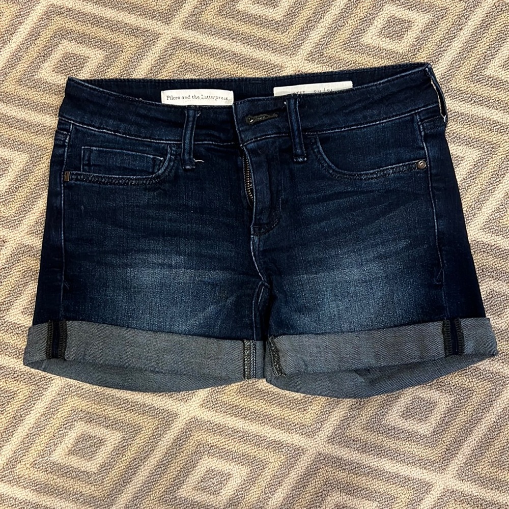 Pilcro Stet stretch denim shorts size 24